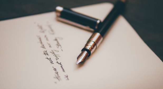 Do you write a personal note to your people every day?